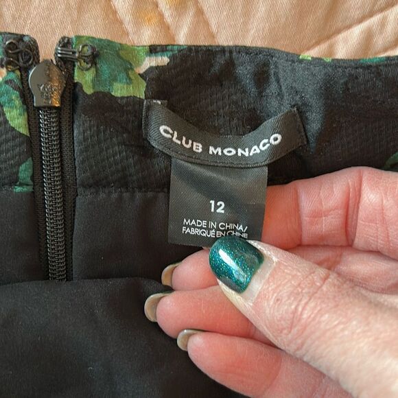 EUC Club Monaco Floral Silk Skirt (size 12) - Picture 7 of 8